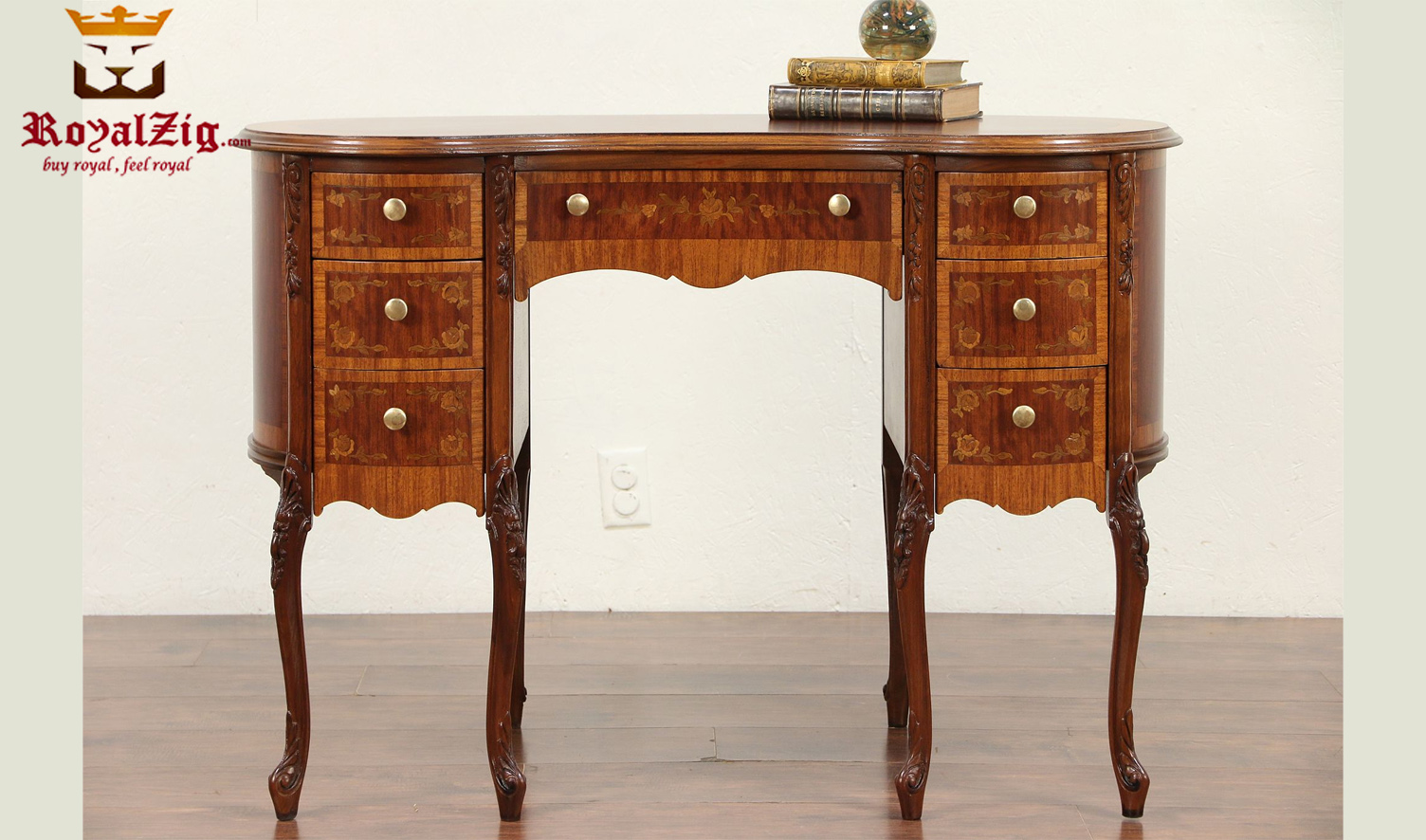 Classic-Antique-Style-Round-Office-Table-