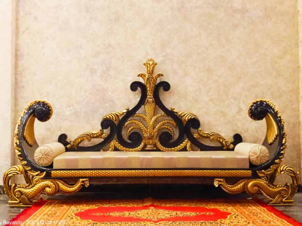 Maharaja Sofa