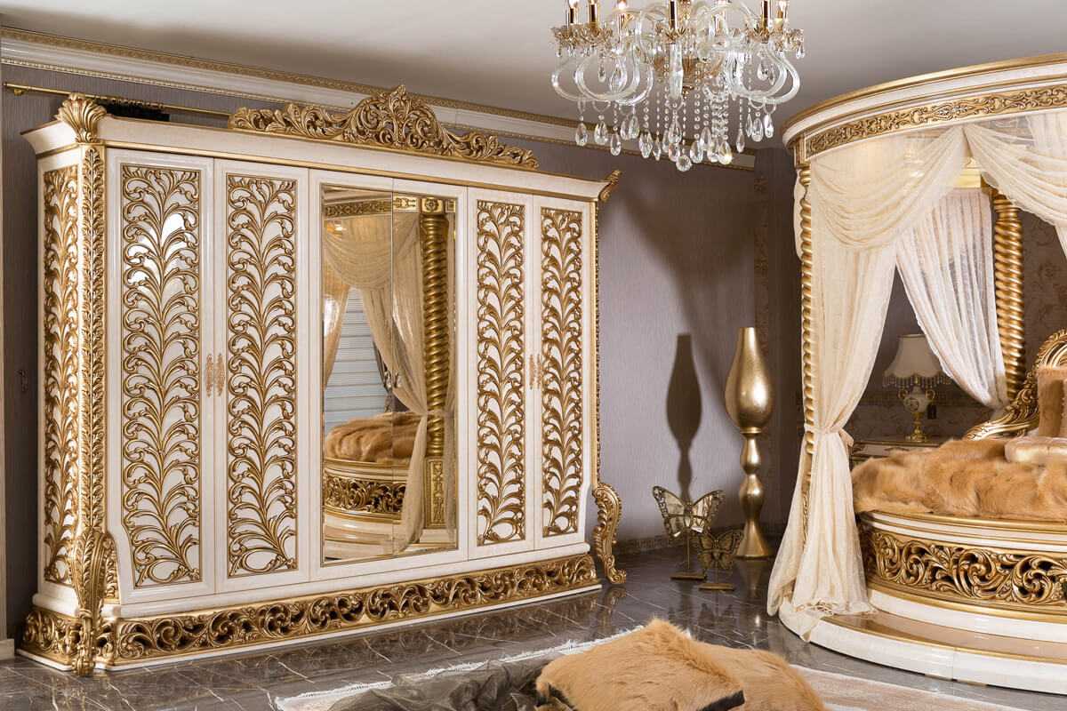 Grand Round Bedroom Set – Cream And Gold, Ornate Luxury Carvings, Elegant Traditional Style