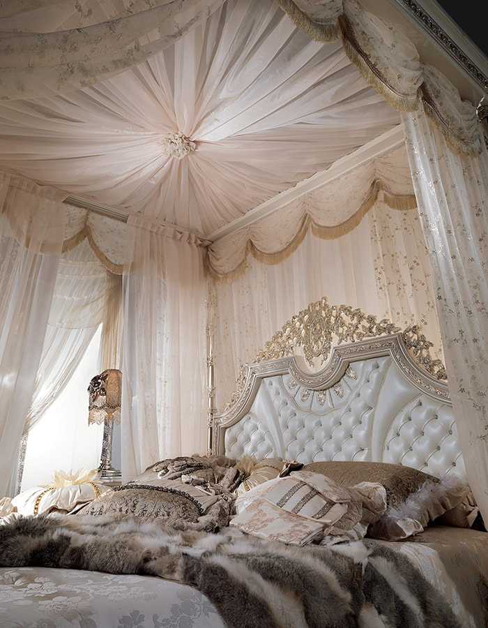Grand Royal Heavy-Carved Bedroom Ensemble Featuring Ornamental Four-Poster Deep Baroque Embossing And  Luxurious Silver Leaf Accents