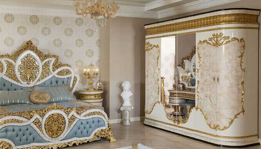 Grand Victorian Heavy Carved Bedroom Set with Ornate Floral Scrollwork Majestic Crest Headboard And Rich Antique Finishing