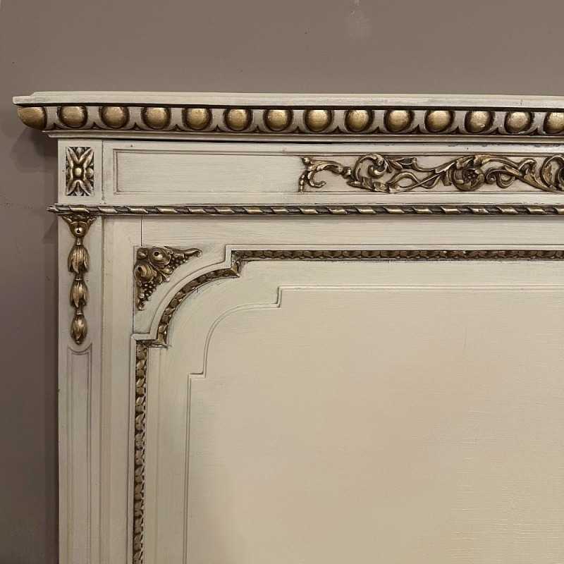 Italian Antique Neoclassical Heritage Bed 