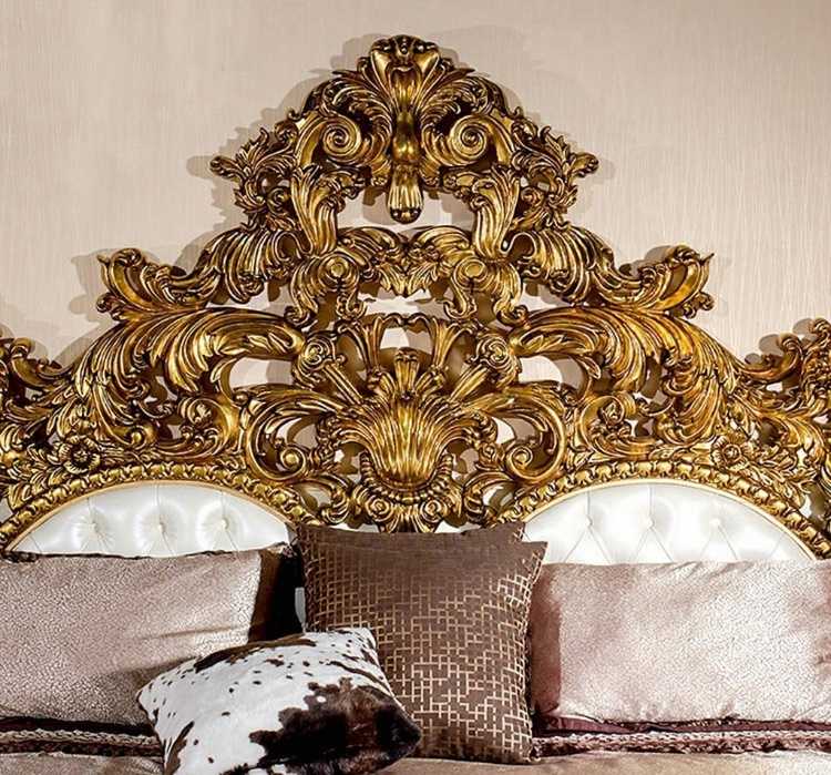 Luxurious Antique Baroque Gold Carved Bed – Ornate Royal Style Bedroom Furniture