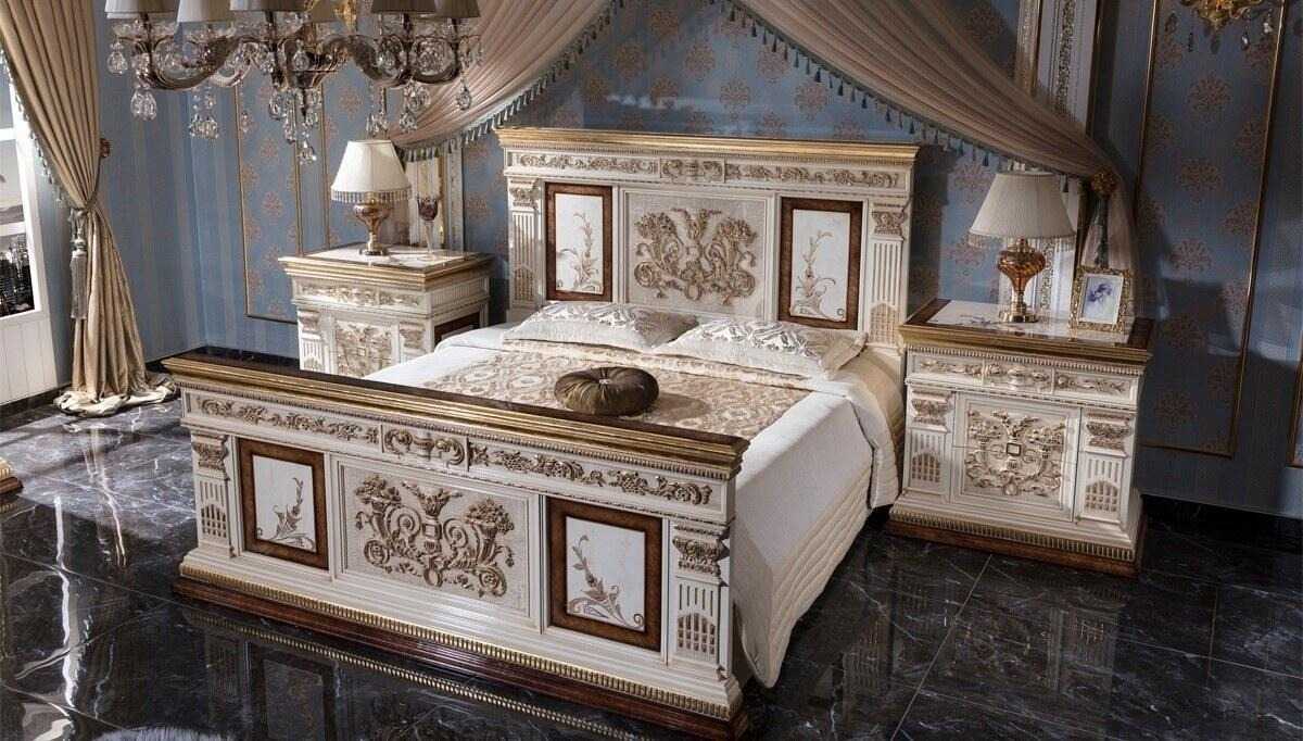 Luxurious Victorian Bedroom Set With Heavy Carved Headboard Footboard And Premium Wardrobe