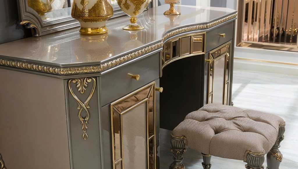 Luxury Imperial Classic Bed