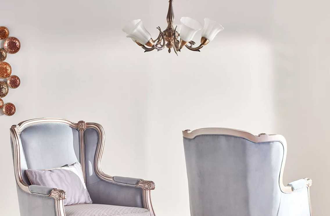 Regal Colonial Sofa Set – For Traditional & Vintage-Themed Homes