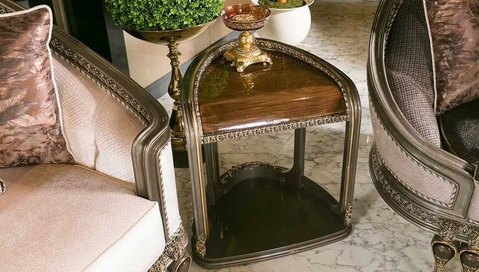 Ultra-Luxury Sofa with Carved Silver Frame and Premium Upholstery – Regal Comfort Meets Glamorous Style 