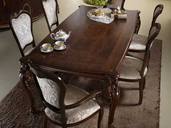 Vintage-Inspired 6-Seater Dining Table  Neo-classic