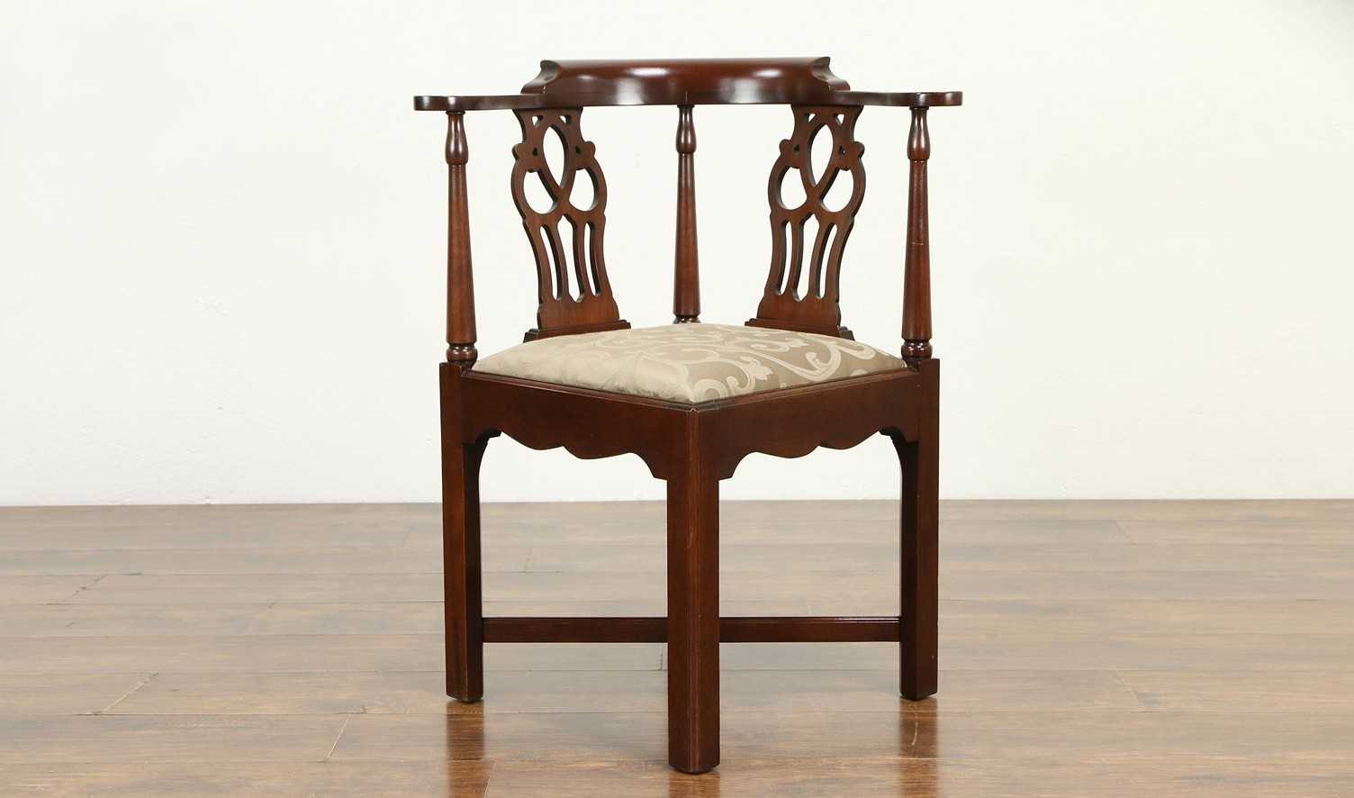 Catherine French Style Teak Wood Corner Chair