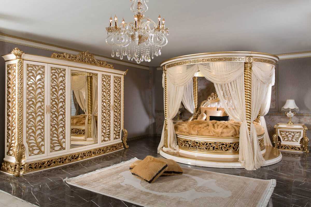 Luxurious French Baroque Console and Mirror Set - Hand-Carved Solid Wood with Gold Leaf Detailing, Cream Finish, Ornate European Elegance