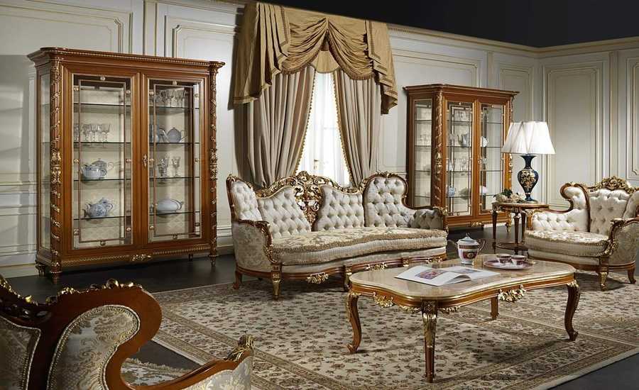 Italian Style Carved Sofa Set 