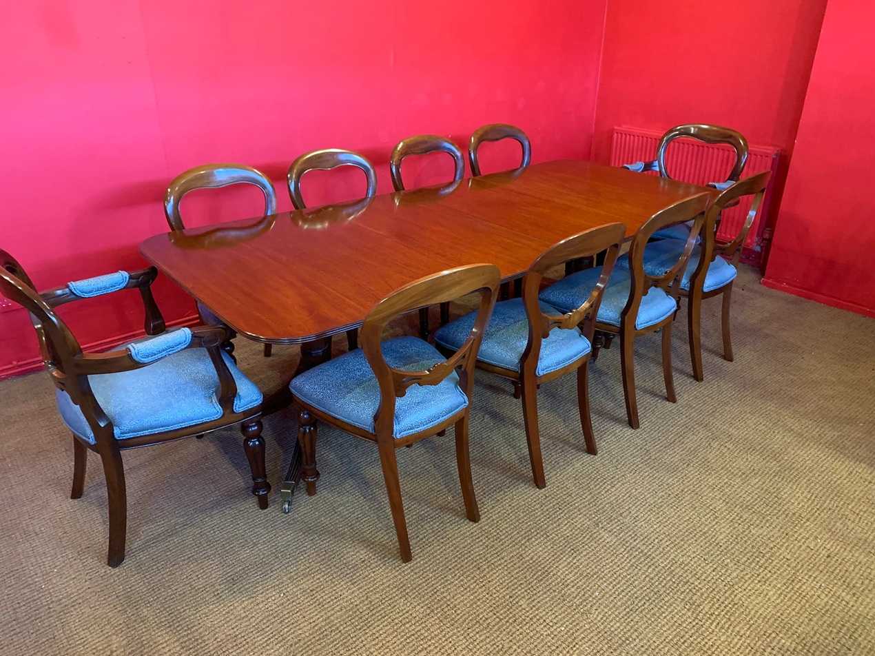 Neoclassic Dining Table  10-Seater Luxury Design